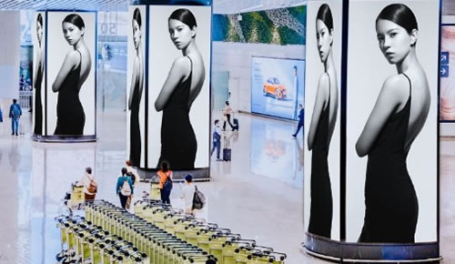 海外地标广告,高净值客群,出海品牌投放